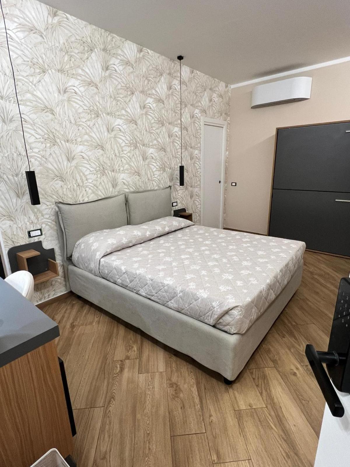 Poseidonrooms 卡梅罗塔的码头 外观 照片